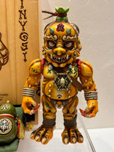 Load image into Gallery viewer, G17016 B (broken wooden box)