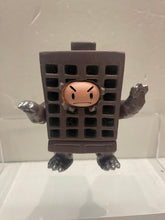 Load image into Gallery viewer, E215