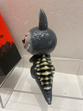 Load image into Gallery viewer, G16913 D