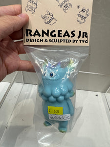 G15475 C – Vintage and Vinyl Club