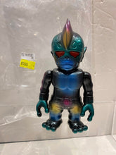 Load image into Gallery viewer, G14998 B
