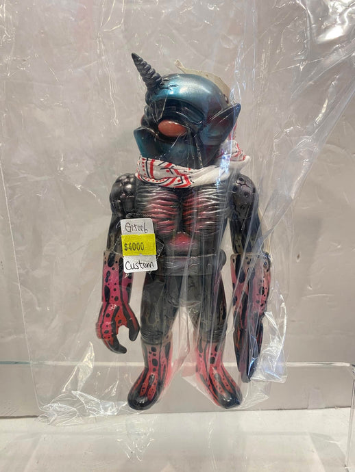Designer Toy – Vintage and Vinyl Club