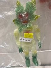 Load image into Gallery viewer, G15905 B   Gallery  Kareha Kaijin