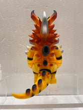 Load image into Gallery viewer, G16736 B hold