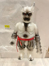 Load image into Gallery viewer, G15541 B