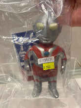 Load image into Gallery viewer, G15856 B
