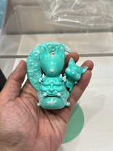 Load image into Gallery viewer, G15975 resin
