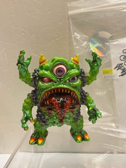 Designer Toy – Vintage and Vinyl Club