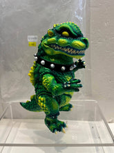 Load image into Gallery viewer, G16748 B