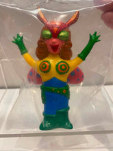 Load image into Gallery viewer, G16975 B