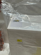 Load image into Gallery viewer, G16064 A