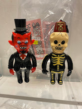 Load image into Gallery viewer, G15586 B