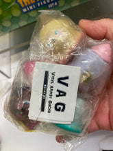 Load image into Gallery viewer, G16521 B