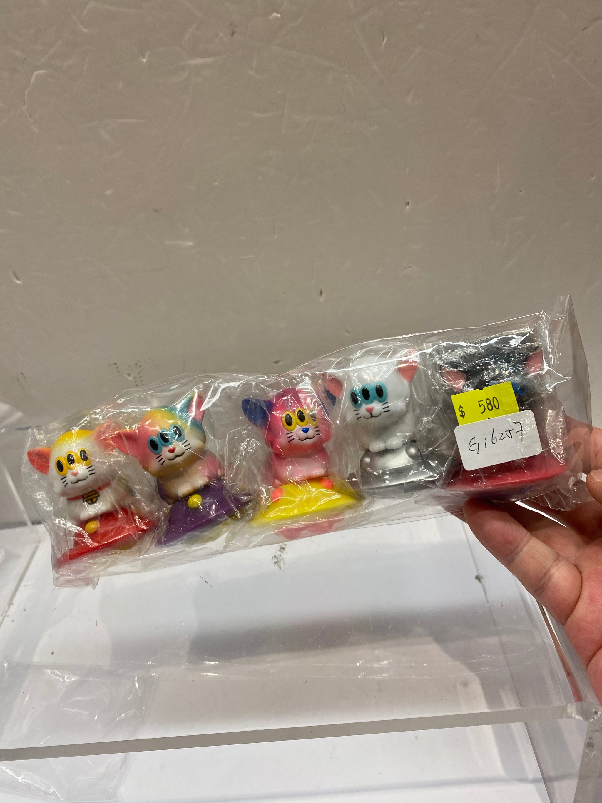 Designer Toy – Vintage and Vinyl Club