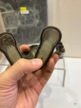 Load image into Gallery viewer, G16239 B