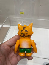 Load image into Gallery viewer, G15135 A hold