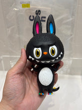 Load image into Gallery viewer, G16063 B hold