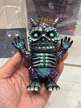 Load image into Gallery viewer, G16903 C