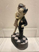 Load image into Gallery viewer, J47